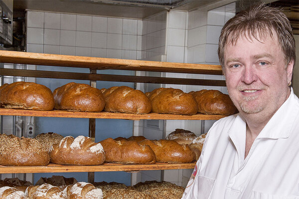 bäckerei nachhaltig backen brot gebäck in tirol klima neutral auszeichnung handwerk